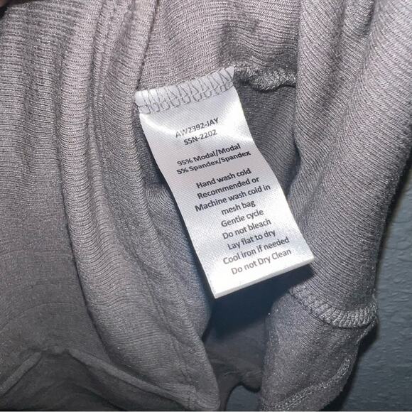 ATM Anthony Thomas Melillo Stretch Modal Ribbed Midi Dress - Picture 6 of 6